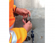 Thiết bị đo nhanh cường độ nén bê tông tại hiện trường